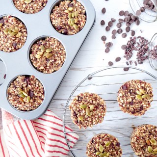 3-ingredient Banana Quinoa Muffins - super easy and healthy muffin, ideal as a power snack!