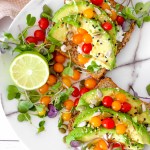 Creamy avocado toast - favorite easy lunch for everyday.